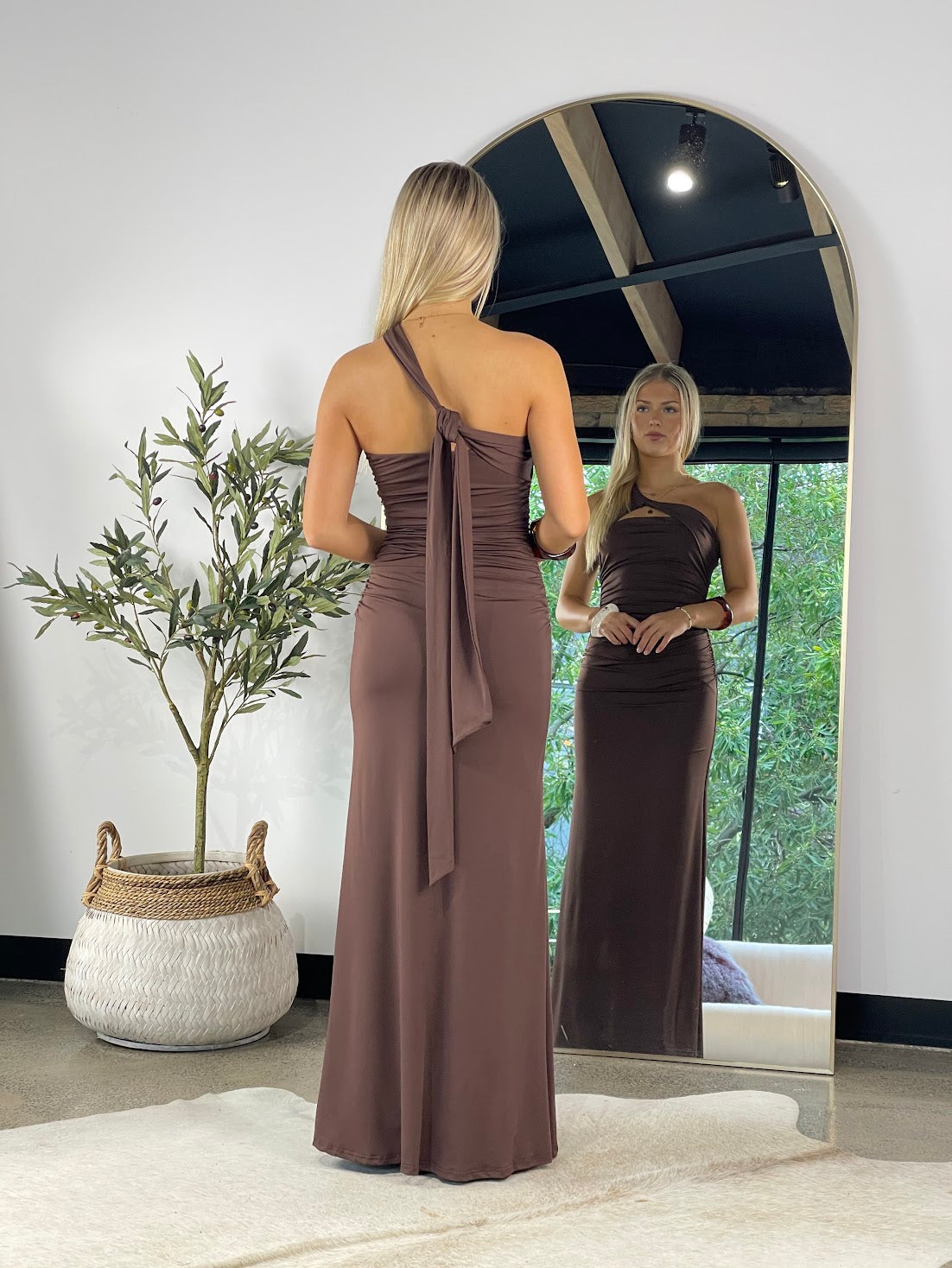 The Luxe Silhouette Gown
